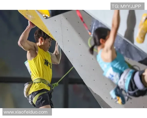 南京攀岩队在世界滑板锦标赛中以52分稳居积分榜首位