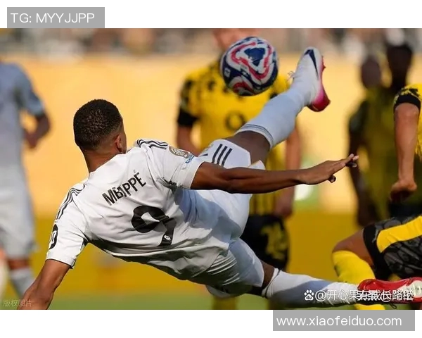 法兰克福逆袭欧冠赛场连续战胜皇马切尔西晋级四强