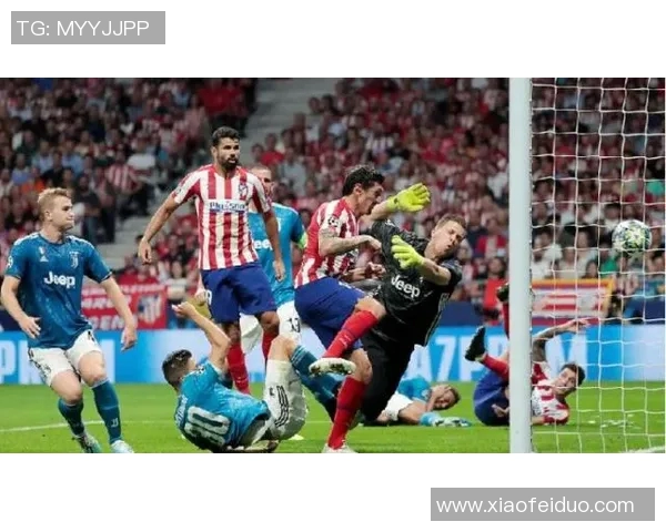 U19马其顿与黑山激战正酣青年足球赛场上的青春对决 U19马其顿与黑山激战正酣青年足球赛场上的青春对决